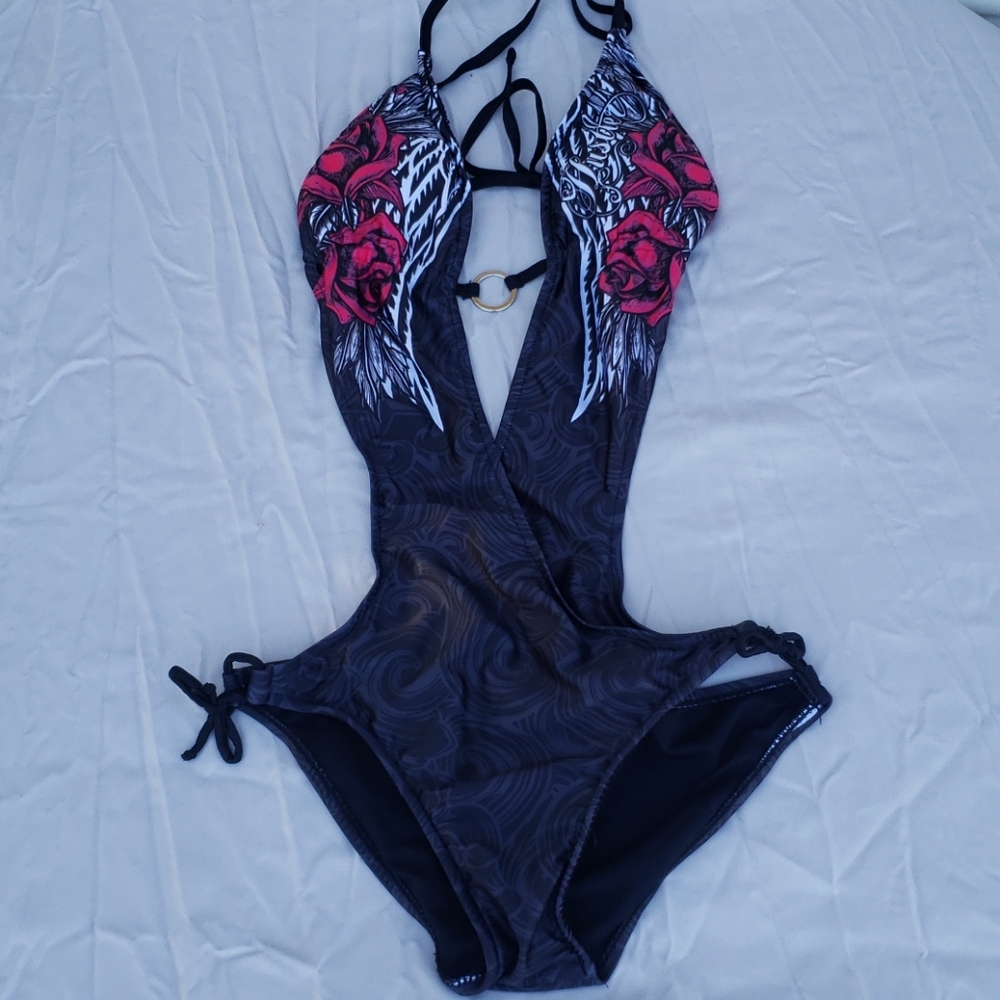 One- Piece Bathing Suit